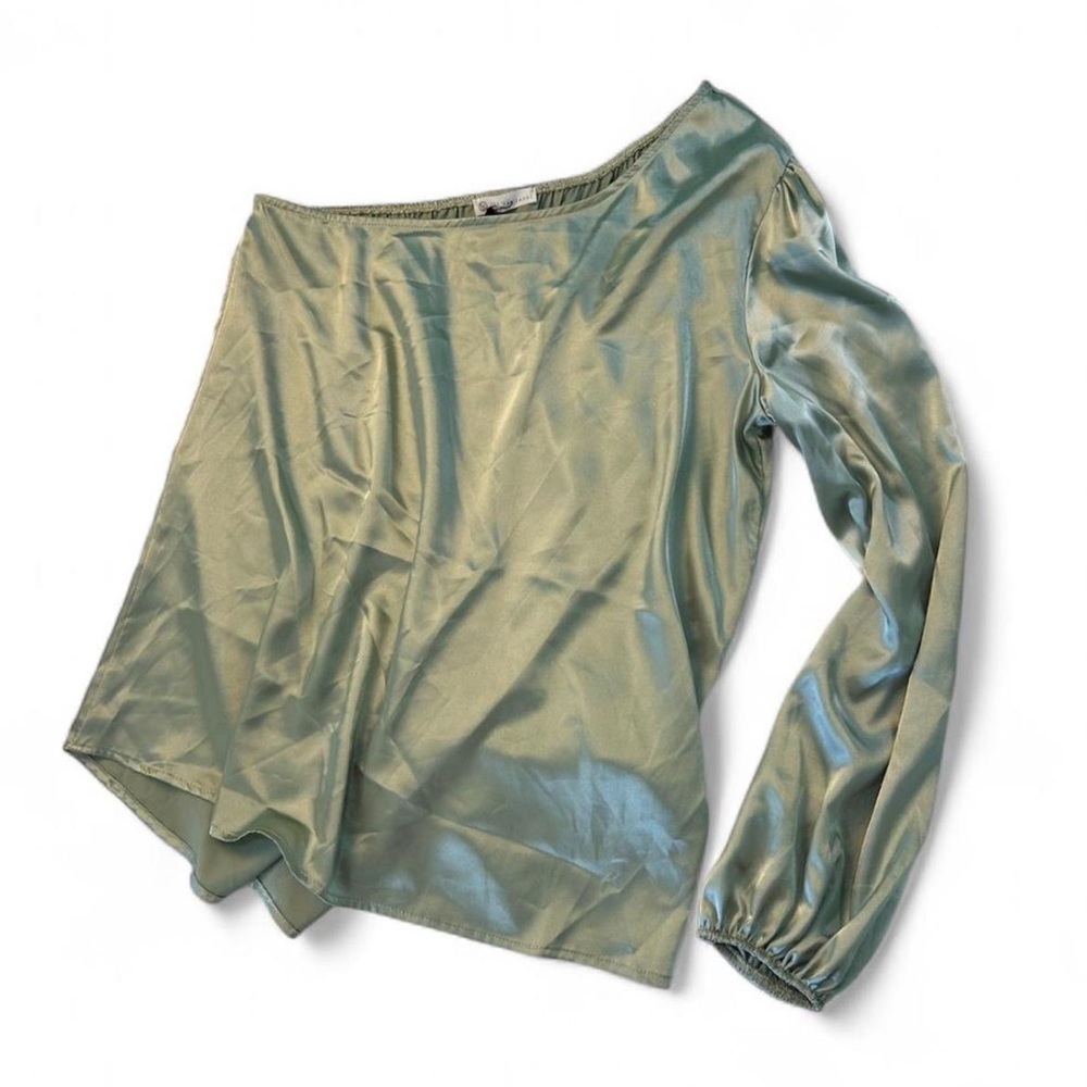 Light Green Satin One-Shoulder Long Sleeve Top